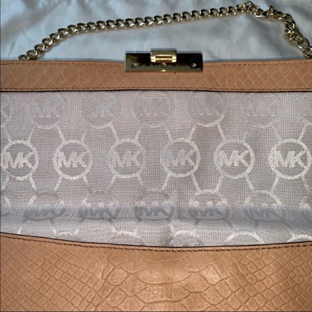 Michael KORS Python Gold Chain Purse - Picture 6 of 7